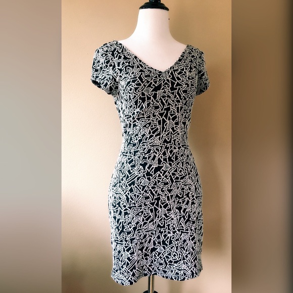 New! Gentle Fawn Notorious Cut-Out Back Mini Dress - Picture 1 of 4